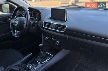 Хетчбек Mazda 3 2014 в Дніпрі