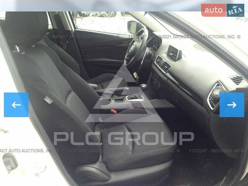 Седан Mazda 3 2015 в Ірпені