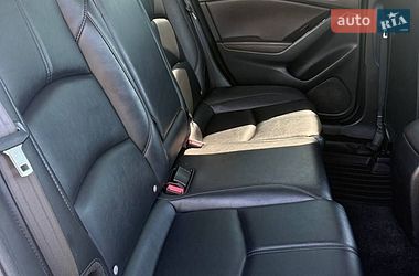 Седан Mazda 3 2018 в Ромнах