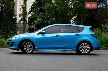 Хэтчбек Mazda 3 2010 в Кривом Роге