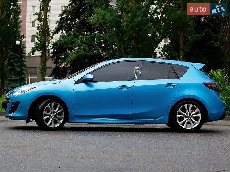 Хэтчбек Mazda 3 2010 в Кривом Роге