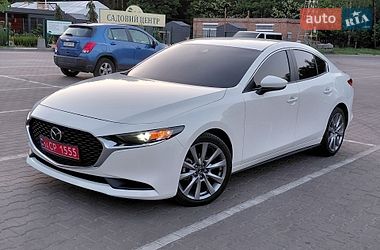 Седан Mazda 3 2023 в Чернігові