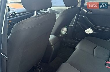 Седан Mazda 3 2014 в Белой Церкви