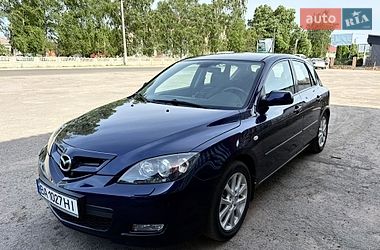 Хэтчбек Mazda 3 2008 в Джулинке
