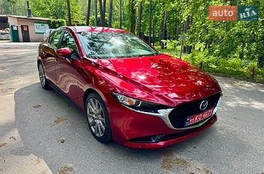 Седан Mazda 3 2019 в Киеве