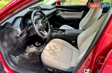 Седан Mazda 3 2019 в Киеве