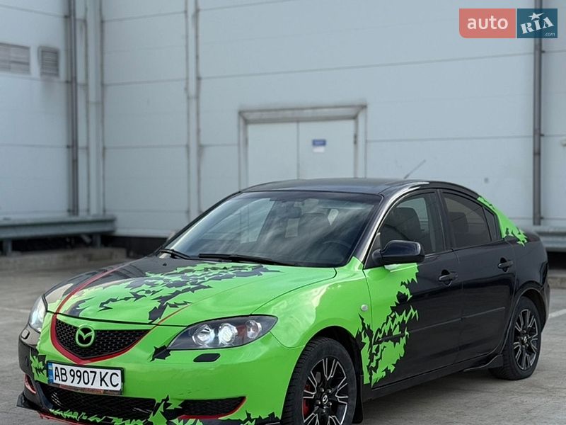 Седан Mazda 3 2004 в Києві