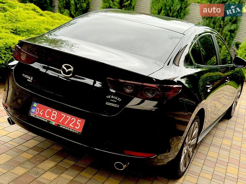 Седан Mazda 3 2021 в Дніпрі