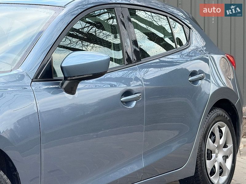 Хетчбек Mazda 3 2014 в Вінниці
