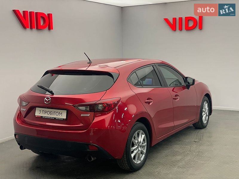 Хэтчбек Mazda 3 2017 в Киеве