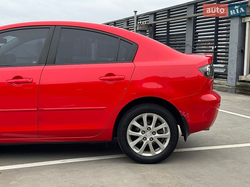 Седан Mazda 3 2008 в Киеве