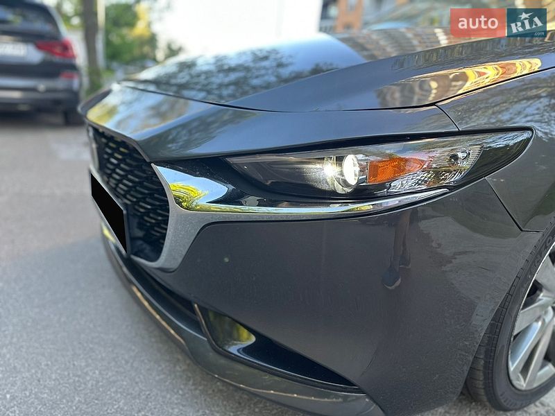 Седан Mazda 3 2020 в Києві