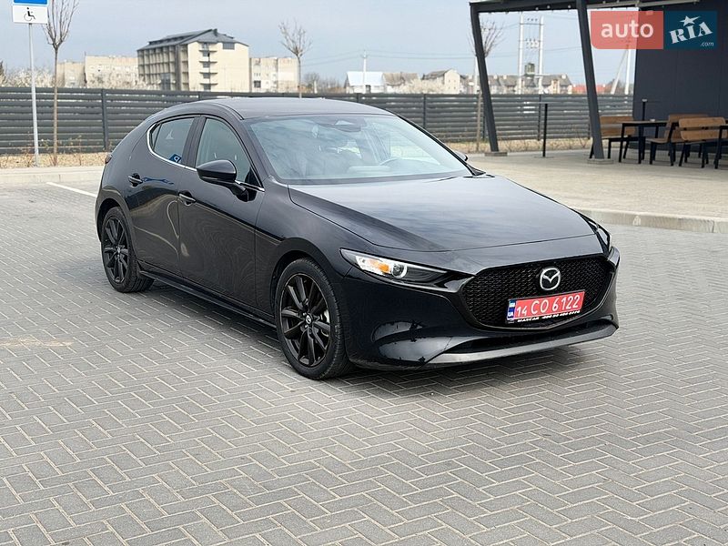Хэтчбек Mazda 3 2024 в Львове