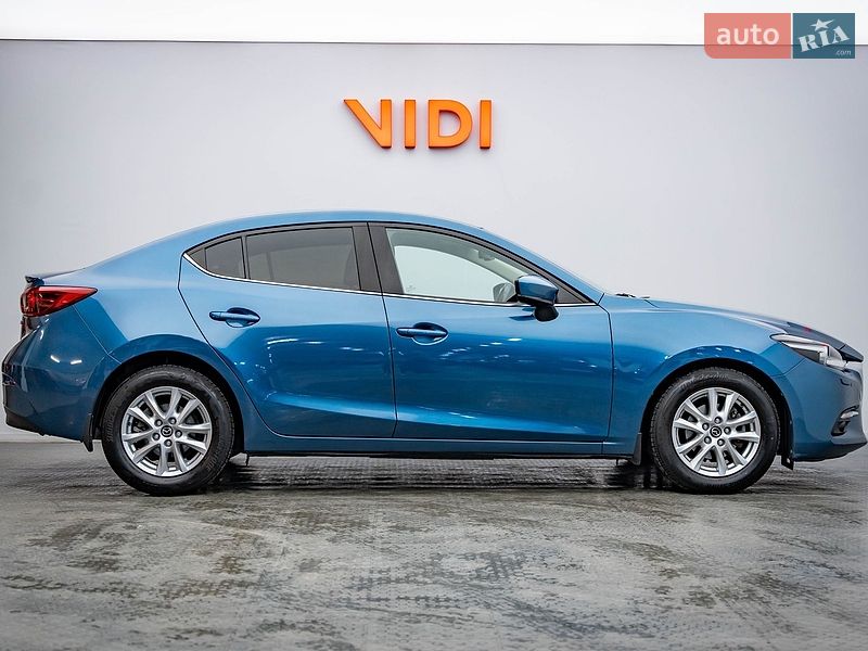 Седан Mazda 3 2018 в Києві фото 4 Седан Mazda 3 2018 в Києві