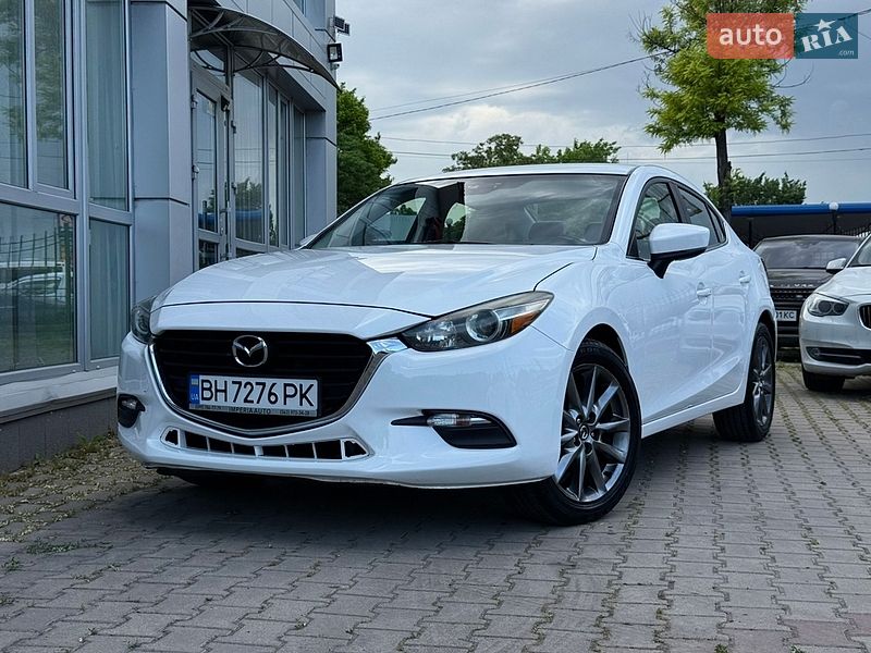 Седан Mazda 3 2018 в Одесі
