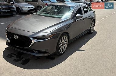 Седан Mazda 3 2019 в Черкассах
