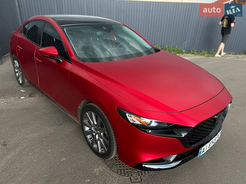 Седан Mazda 3 2019 в Киеве