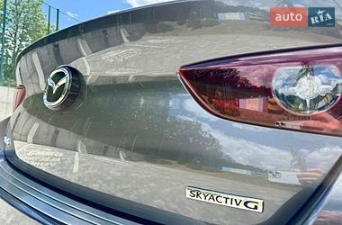 Седан Mazda 3 2023 в Львові