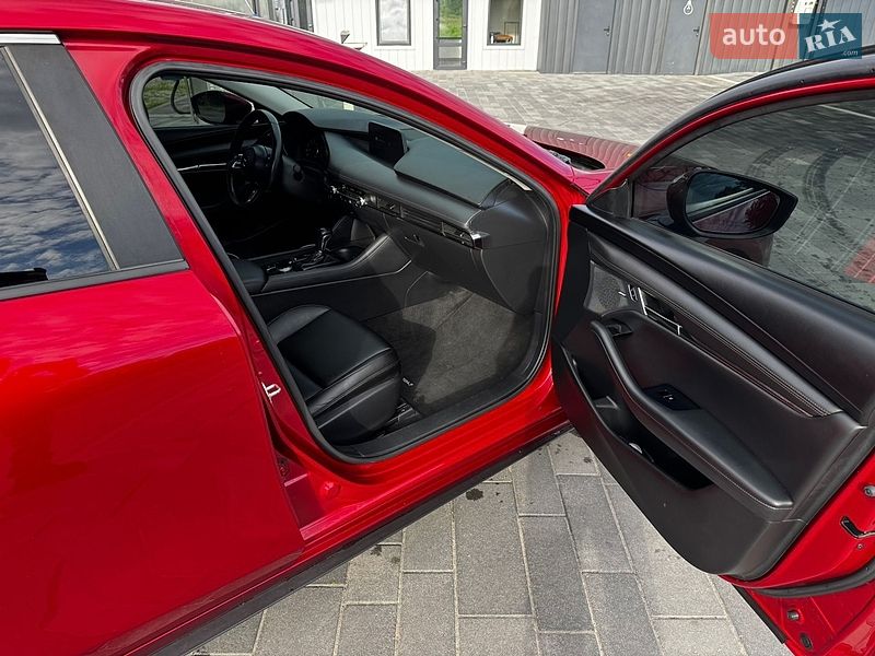 Седан Mazda 3 2020 в Киеве