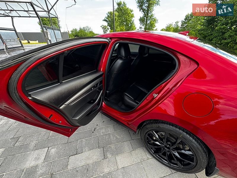 Седан Mazda 3 2020 в Киеве