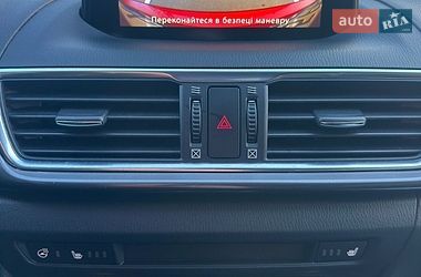 Хетчбек Mazda 3 2017 в Києві