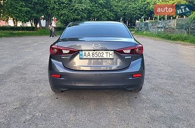 Седан Mazda 3 2015 в Полтаве