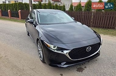 Седан Mazda 3 2022 в Львові