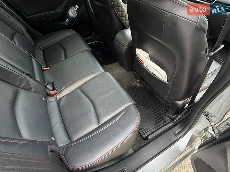 Седан Mazda 3 2014 в Днепре фото 25 Седан Mazda 3 2014 в Днепре