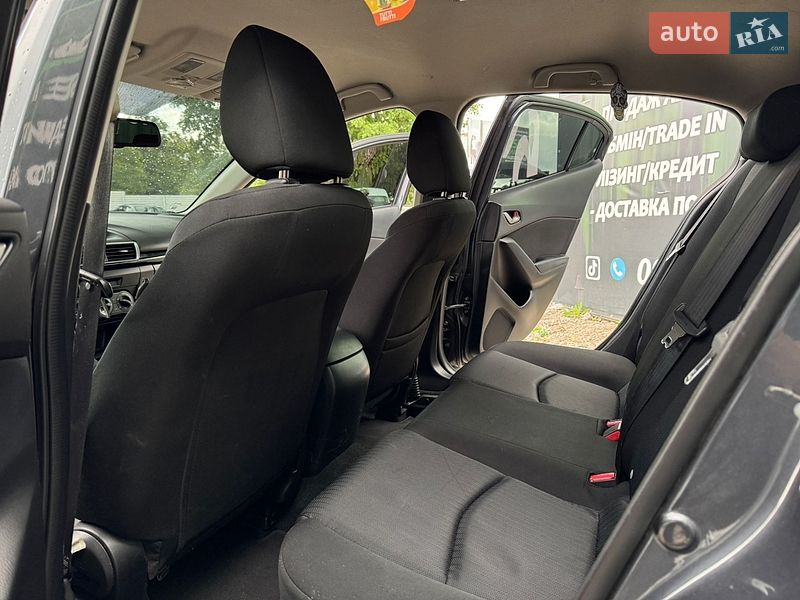 Хетчбек Mazda 3 2016 в Харкові