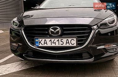 Седан Mazda 3 2016 в Києві
