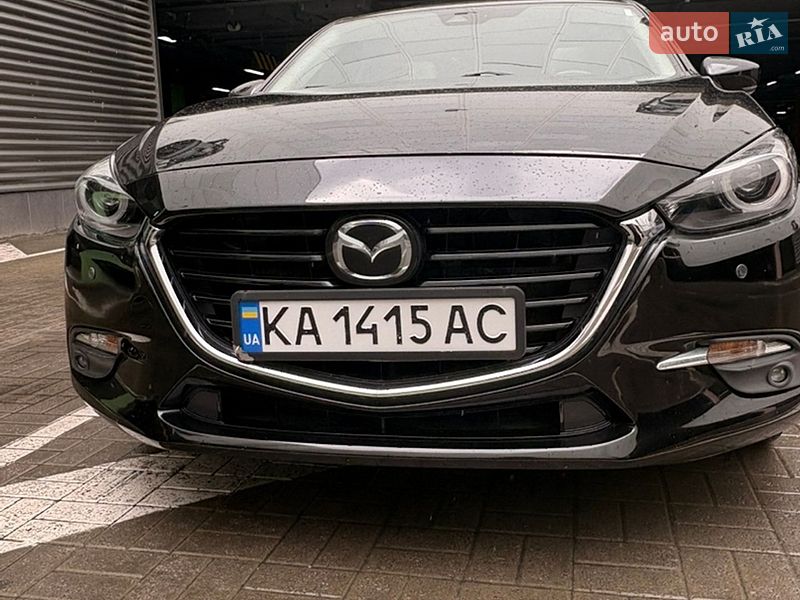 Седан Mazda 3 2016 в Києві