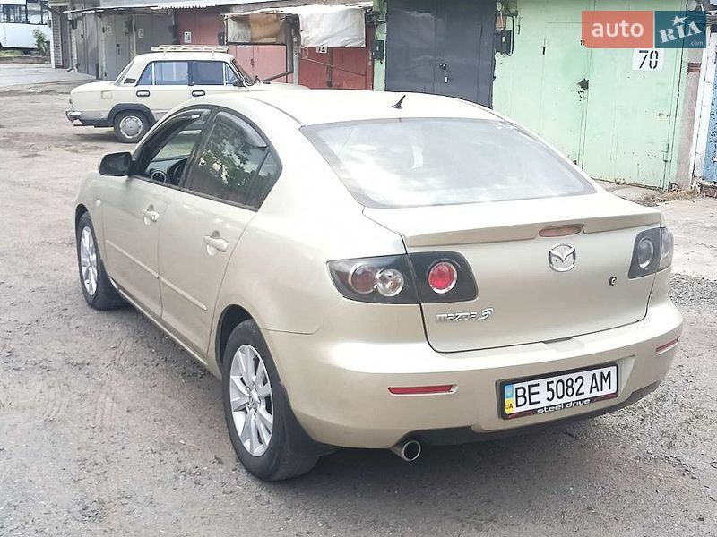 Седан Mazda 3 2006 в Николаеве