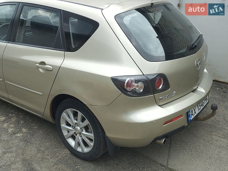 Хэтчбек Mazda 3 2006 в Харькове