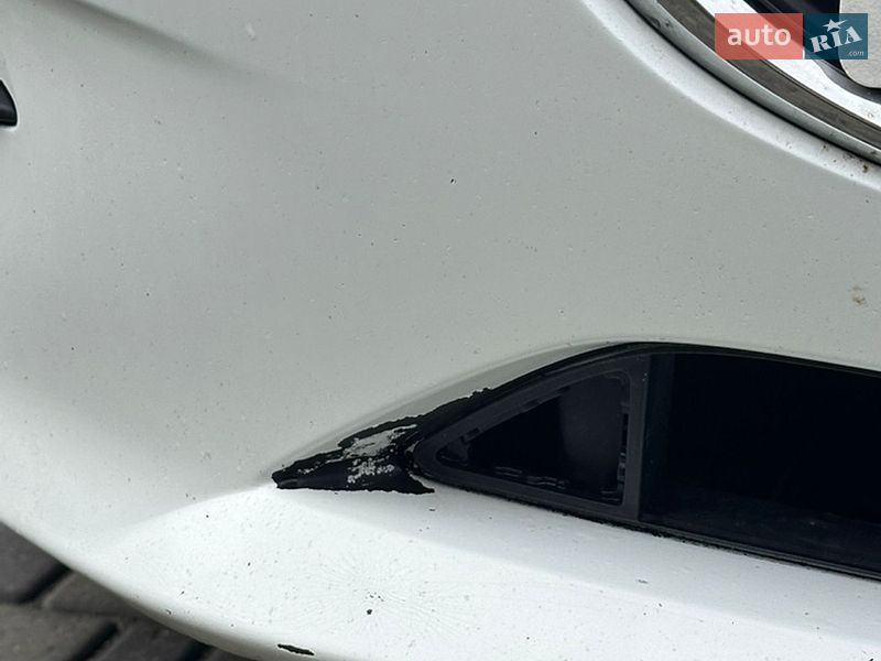 Седан Mazda 3 2016 в Днепре