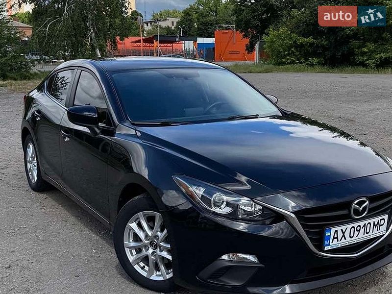 Седан Mazda 3 2015 в Харькове