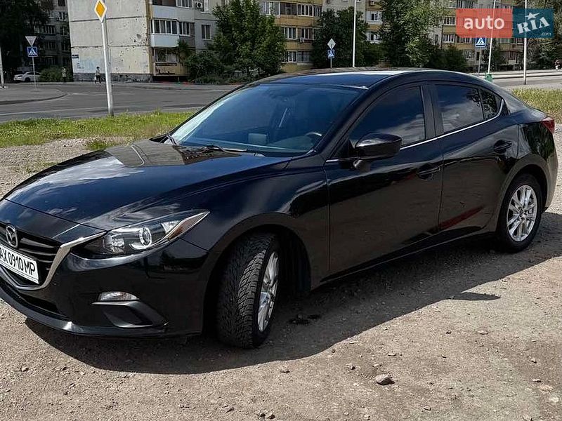Седан Mazda 3 2015 в Харькове