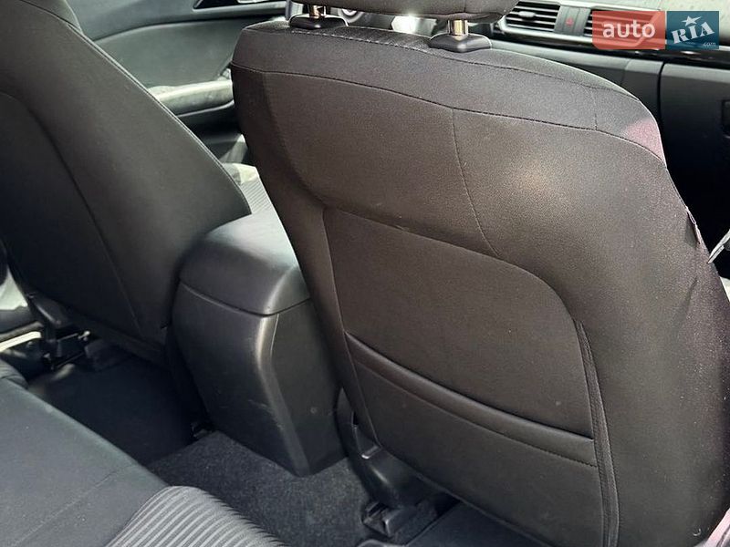 Седан Mazda 3 2015 в Харькове