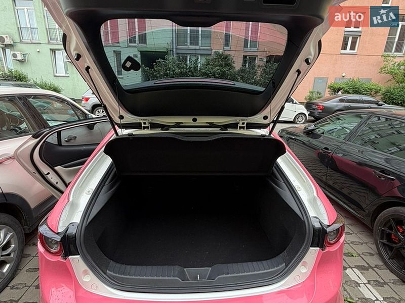 Хэтчбек Mazda 3 2019 в Ровно