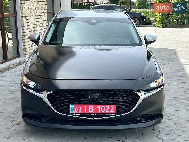 Седан Mazda 3 2019 в Луцьку