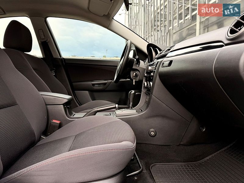 Седан Mazda 3 2009 в Києві