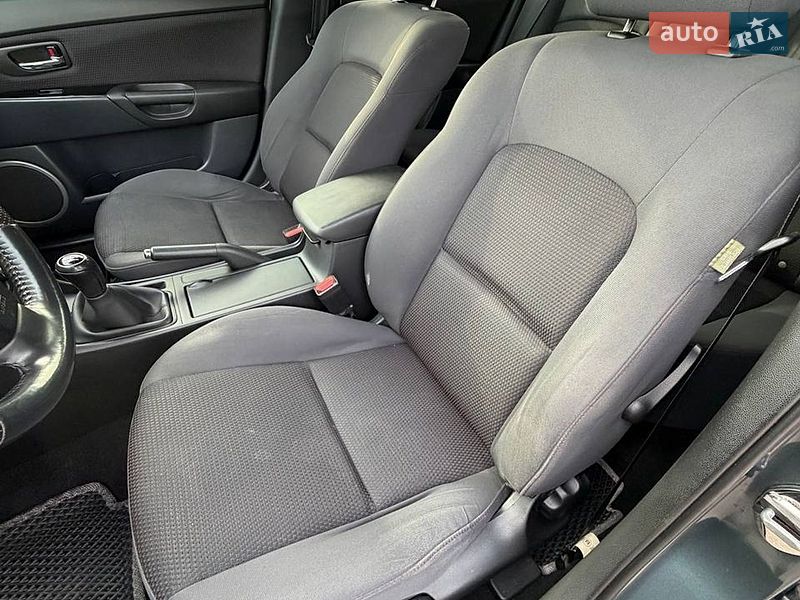 Седан Mazda 3 2008 в Запорожье