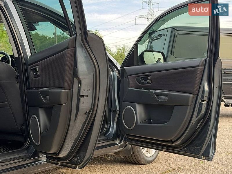 Седан Mazda 3 2008 в Запорожье