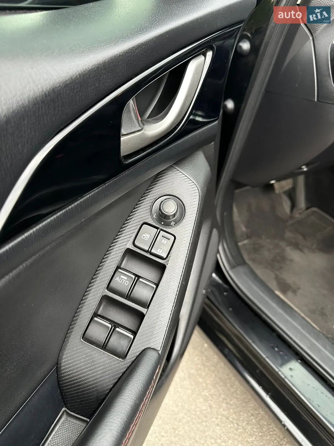 2015 Mazda 3 - мініатюра 9