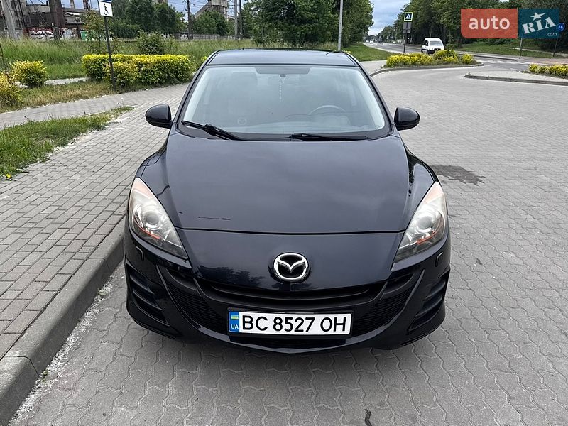 Седан Mazda 3 2010 в Львове
