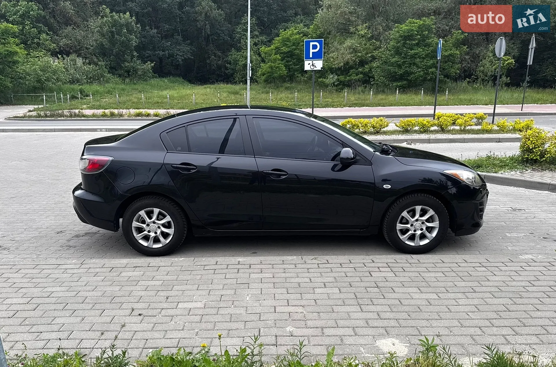 2010 Mazda 3 - мініатюра 9