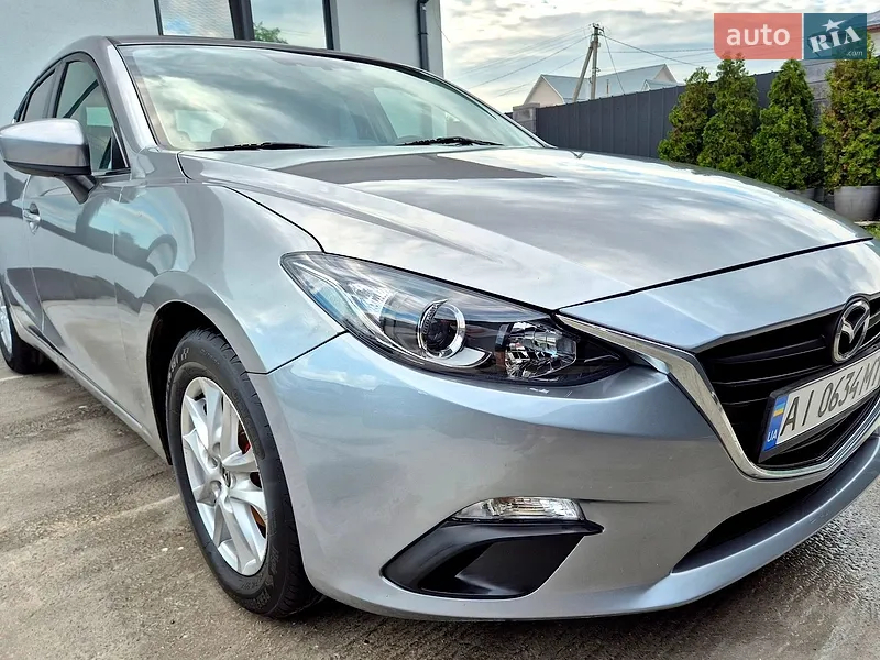 Mazda 3 2015