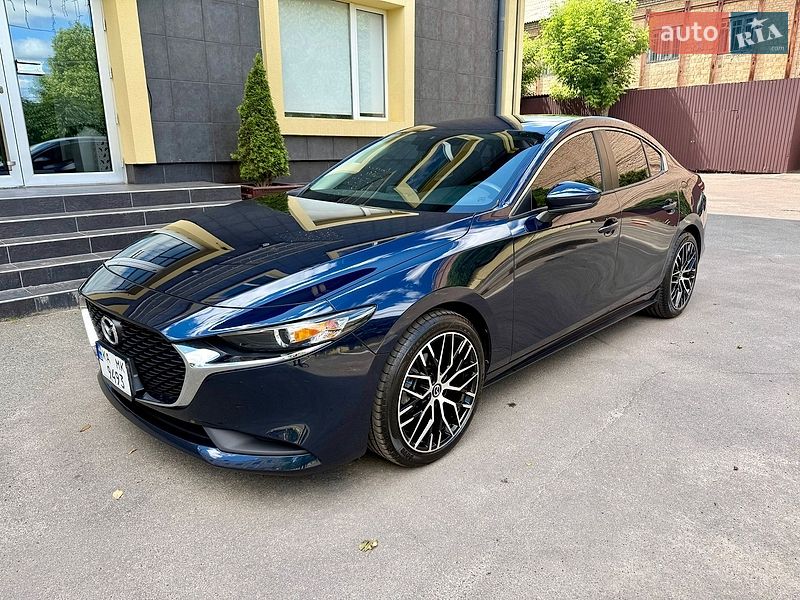 Седан Mazda 3 2019 в Києві