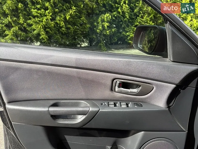 Mazda 3 2006 VIN JMZBK12Z571375997 фото оголошення 21 з 84