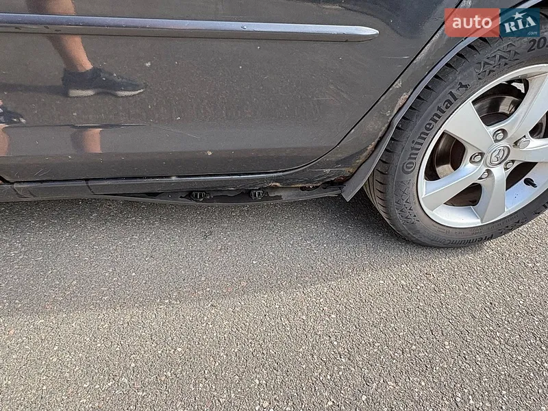 Mazda 3 2006 VIN JMZBK12Z571375997 фото оголошення 27 з 84