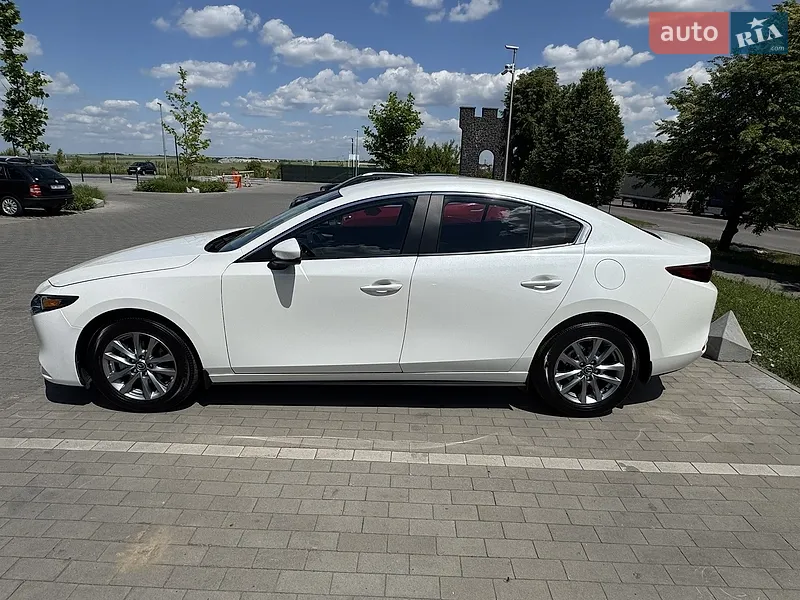Mazda 3 2023